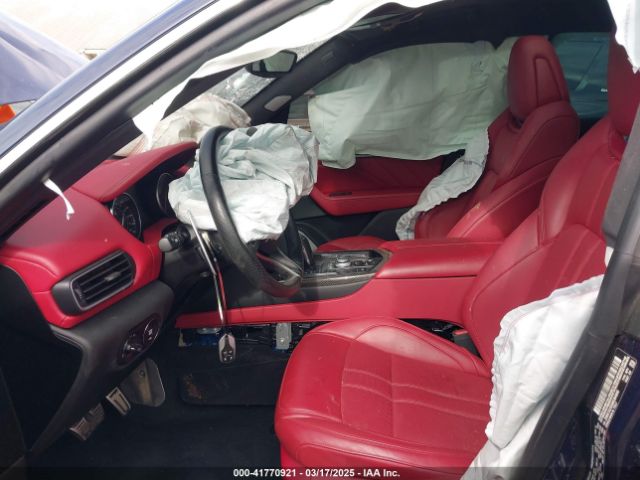 2021 MASERATI LEVANTE ZN661XUSXMX364840 Photo 4