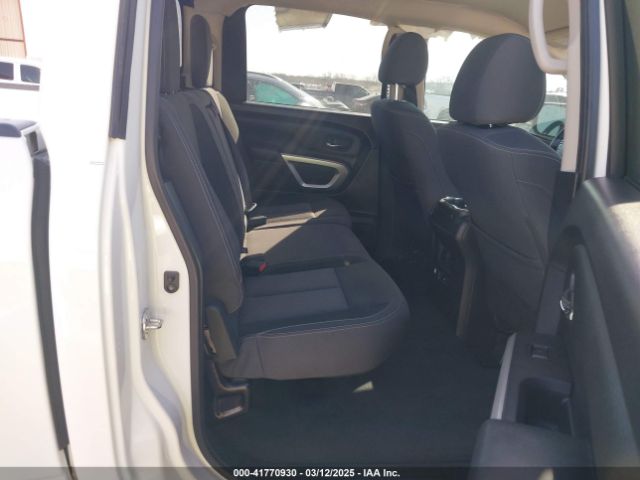 1N6AA1ED4MN516838 Nissan Titan Sv 4x4