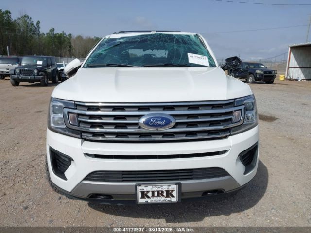 1FMJU1JT3MEA73083 Ford Expedition Xlt