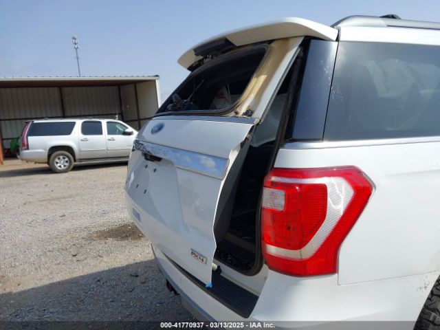 1FMJU1JT3MEA73083 Ford Expedition Xlt