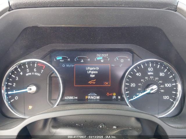 1FMJU1JT3MEA73083 Ford Expedition Xlt