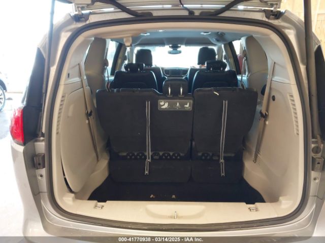 2C4RC1DG2MR506453 Chrysler Voyager Lxi