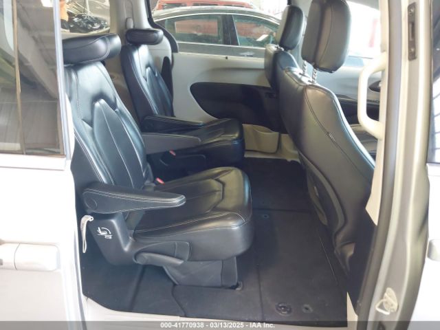 2C4RC1DG2MR506453 Chrysler Voyager Lxi