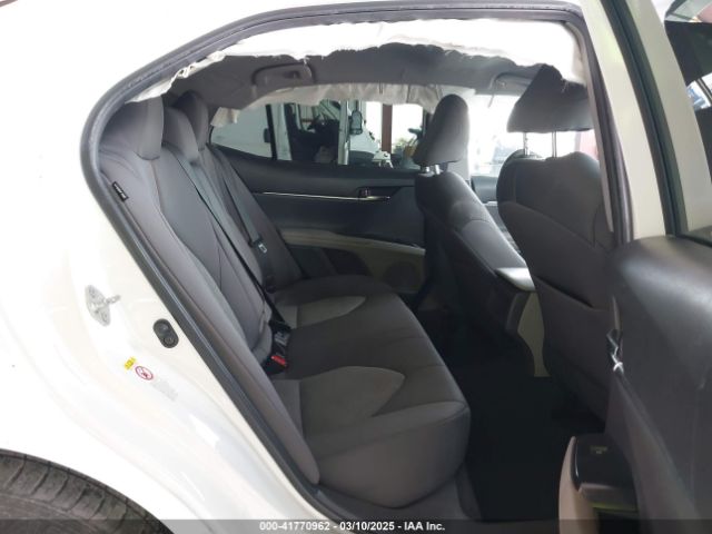 4T1B11HK5KU682107 Toyota CAMRY LE