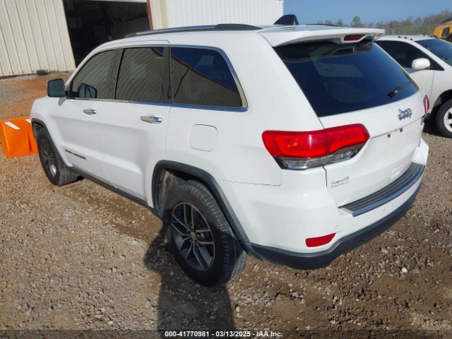 2017 JEEP GRAND CHEROKEE 1C4RJEBG7HC636260 Photo 2