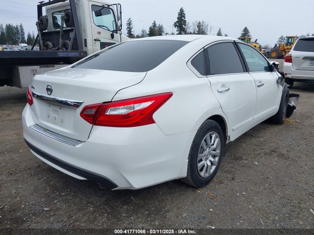 1N4AL3AP0GN385278 Nissan Altima 2.5 S