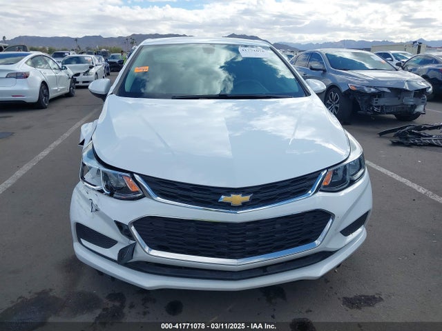 1G1BC5SMXH7229696 Chevrolet Cruze Ls Auto