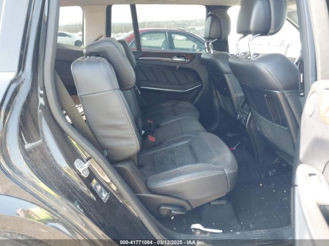 4JGDF7DE9FA444720 Mercedes-Benz Gl-Class