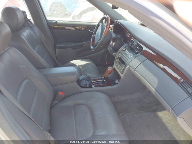 2001 CADILLAC DEVILLE 1G6KF57921U237790 Photo 4