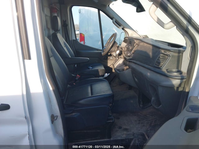 1FTBR3X8XNKA71066 Ford Transit-250 Cargo Van