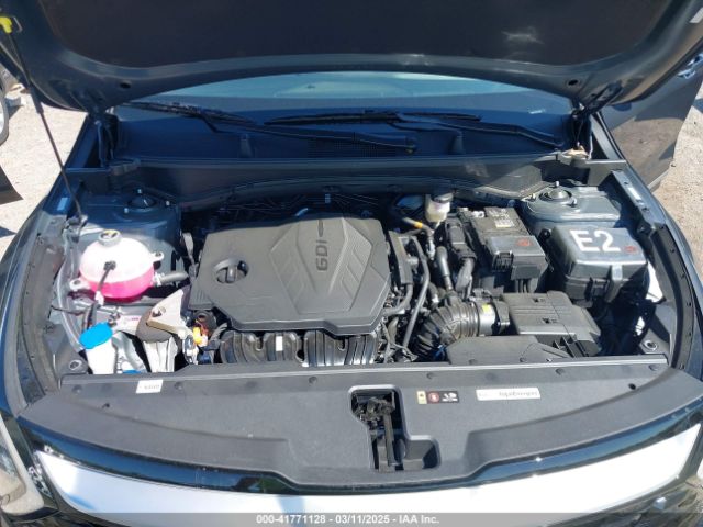 KNDPV3DF5R7258051 KIA Sportage Ex