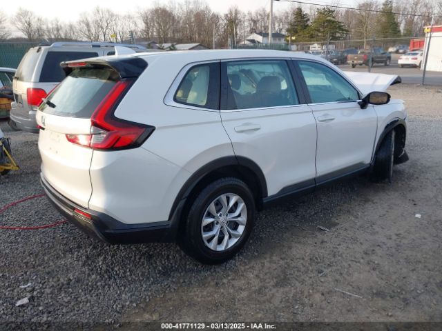 2023 HONDA CR-V 2HKRS4H27PH429017 Photo 3