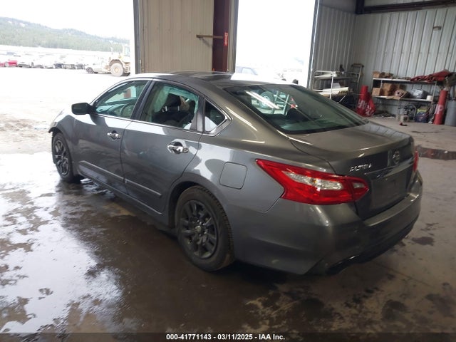 1N4AL3AP0HN323302 Nissan Altima 2.5 S