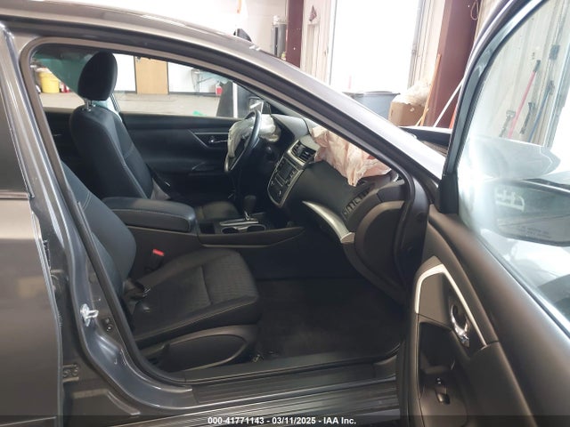 1N4AL3AP0HN323302 Nissan Altima 2.5 S