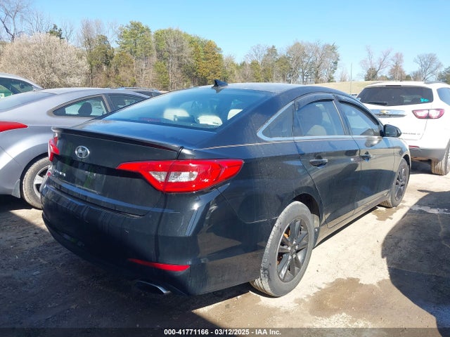 5NPE24AF6FH243110 Hyundai SONATA SE