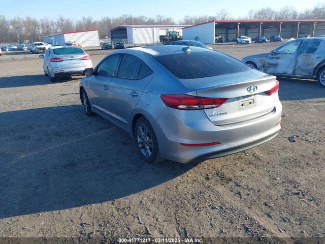 5NPD84LF3HH117250 Hyundai ELANTRA SE