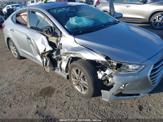 5NPD84LF3HH117250 Hyundai ELANTRA SE