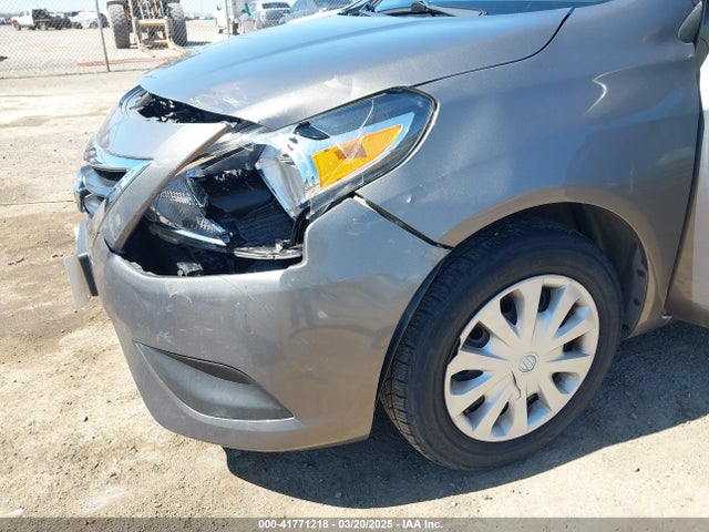 3N1CN7AP4HK429197 Nissan Versa 1.6 Sv
