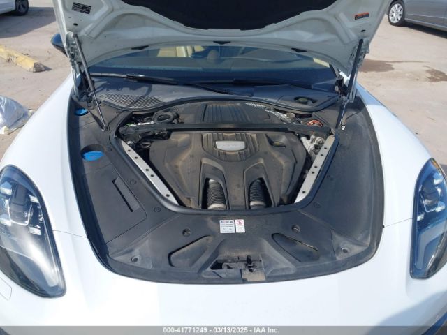 WP0AB2A78JL134681 Porsche Panamera 4s