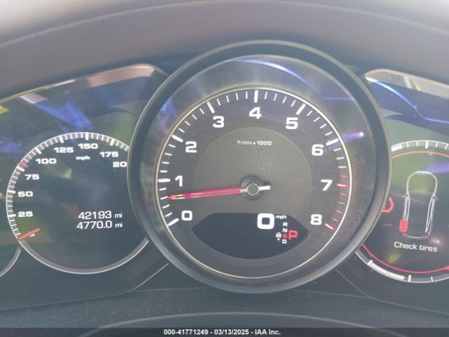WP0AB2A78JL134681 Porsche Panamera 4s