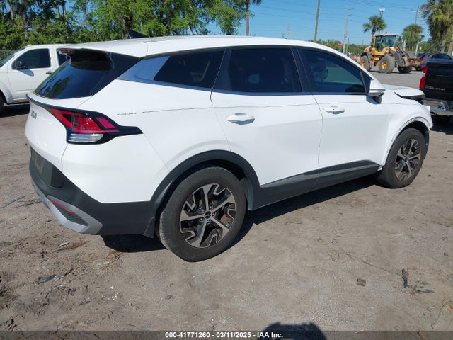 5XYK33AF2PG123548 KIA Sportage Ex