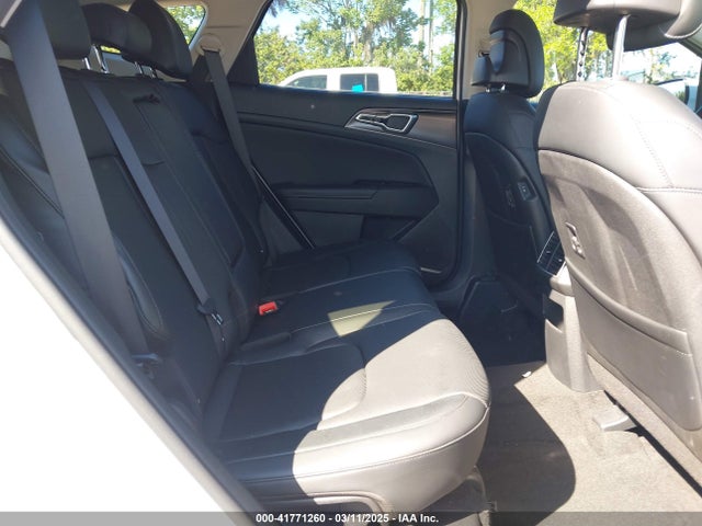 5XYK33AF2PG123548 KIA Sportage Ex