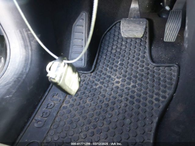 ZACNJDC19PPP27959 Jeep Renegade Trailhawk 4x4