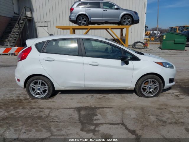3FADP4EJ5KM112756 Ford FIESTA SE
