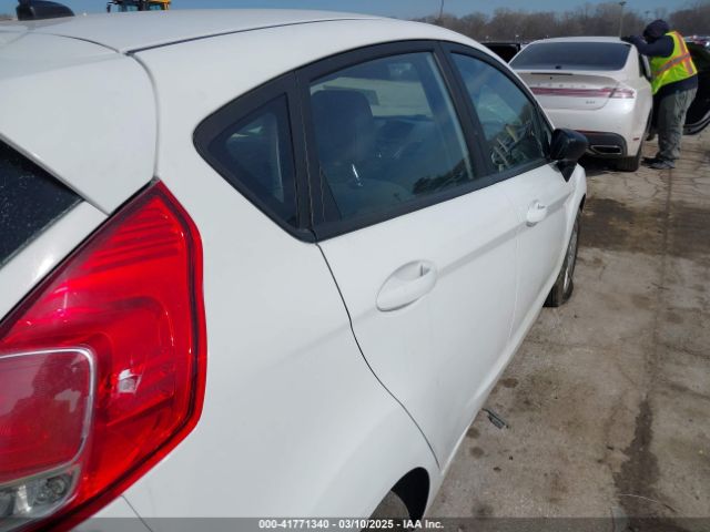 3FADP4EJ5KM112756 Ford FIESTA SE