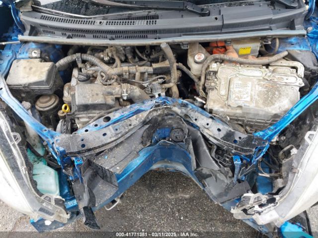JTDKDTB33J1605065 Toyota Prius C One