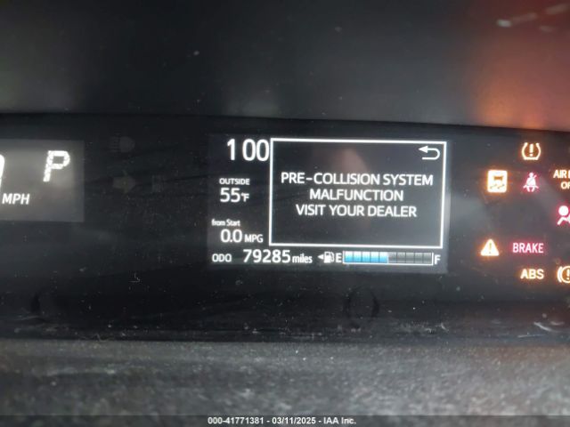 JTDKDTB33J1605065 Toyota Prius C One