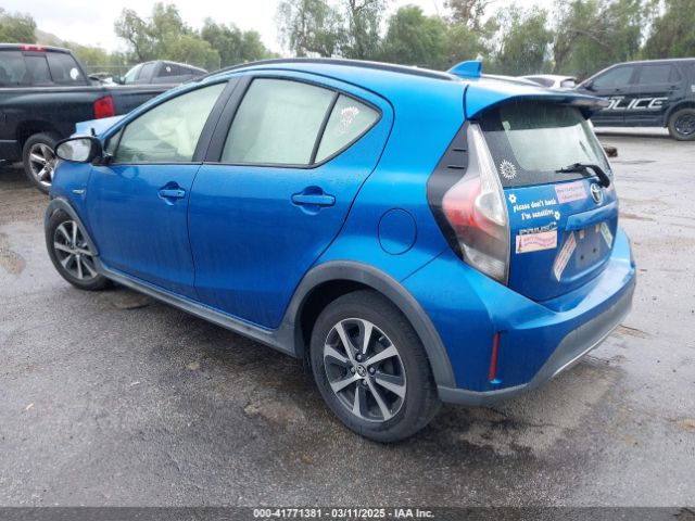 JTDKDTB33J1605065 Toyota Prius C One