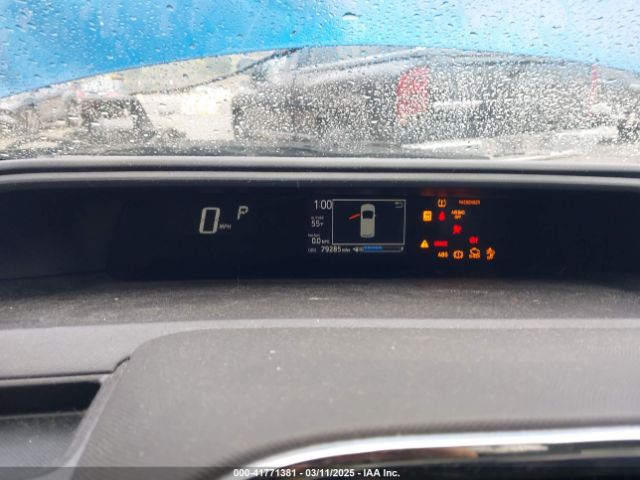 JTDKDTB33J1605065 Toyota Prius C One