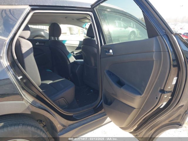 KM8J3CA48KU032877 Hyundai Tucson Value
