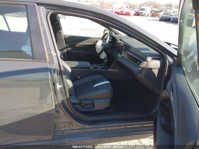 4T1DBADK5SU517816 Toyota CAMRY SE