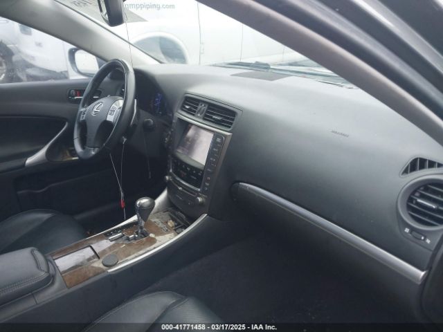 2013 LEXUS IS 250 JTHCF5C26D5063987 Photo 4