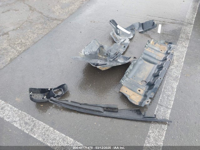 1C4BJWFG9HL568111 Jeep Wrangler Unlimited Rubicon Hard Rock 4x4