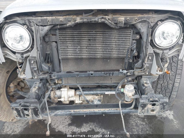 1C4BJWFG9HL568111 Jeep Wrangler Unlimited Rubicon Hard Rock 4x4