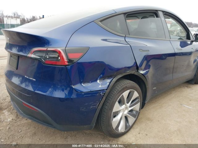 7SAYGDEE9RA269882 Tesla Model Y Long Range Dual Motor All-wheel Drive