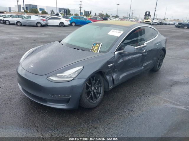 2018 TESLA MODEL 3 5YJ3E1EA3JF043806 Photo 1