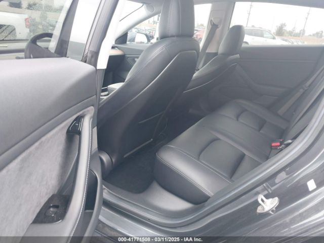 2018 TESLA MODEL 3 5YJ3E1EA3JF043806 Photo 7