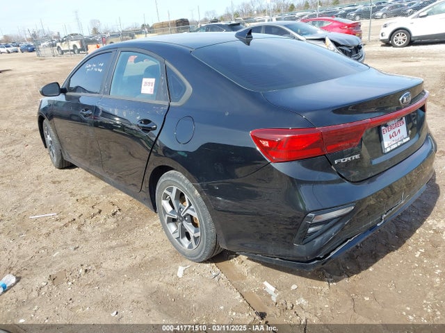 3KPF24AD6LE232739 KIA Forte Lxs