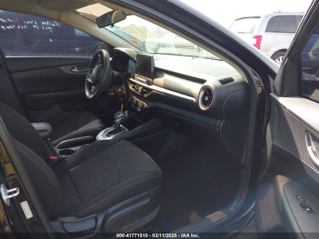 3KPF24AD6LE232739 KIA Forte Lxs