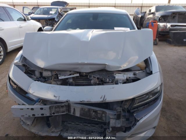 2C3CDXJG7NH214111 Dodge Charger Sxt Awd