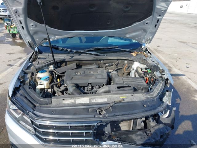 1VWAS7A37GC051937 Volkswagen Passat 1.8t S