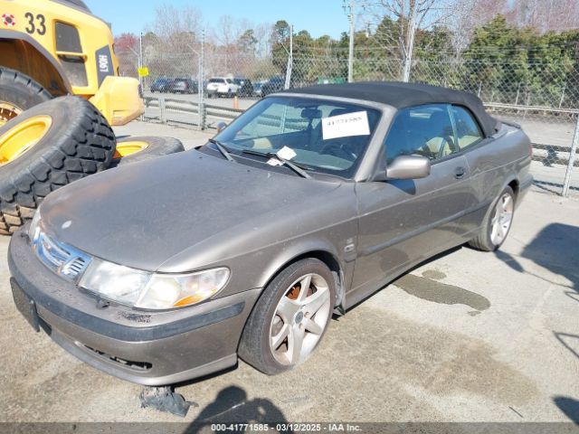 2002 SAAB 9-3 YS3DF78KX27003571 Photo 1