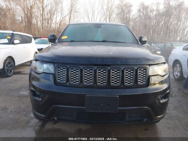 1C4RJFAG4KC608897 Jeep Grand Cherokee Altitude 4x4