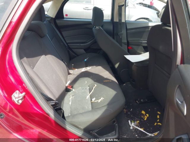 1FADP3F21GL280467 Ford FOCUS SE