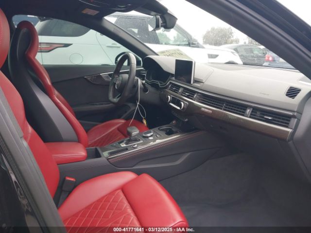 WAUC4AF40KA045421 Audi S4 3.0t Premium
