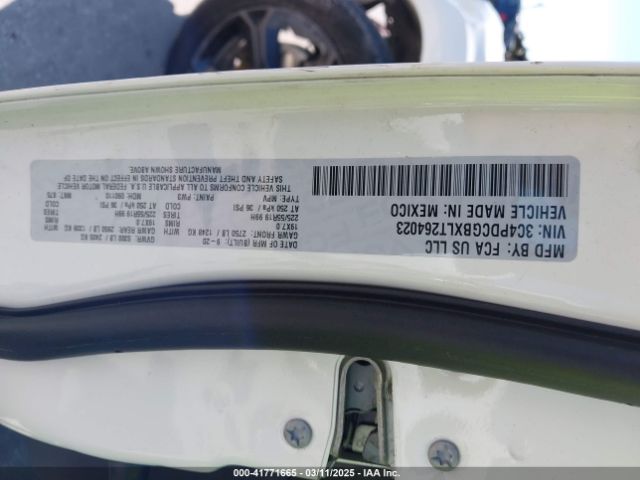 3C4PDCGBXLT264023 Dodge Journey Crossroad